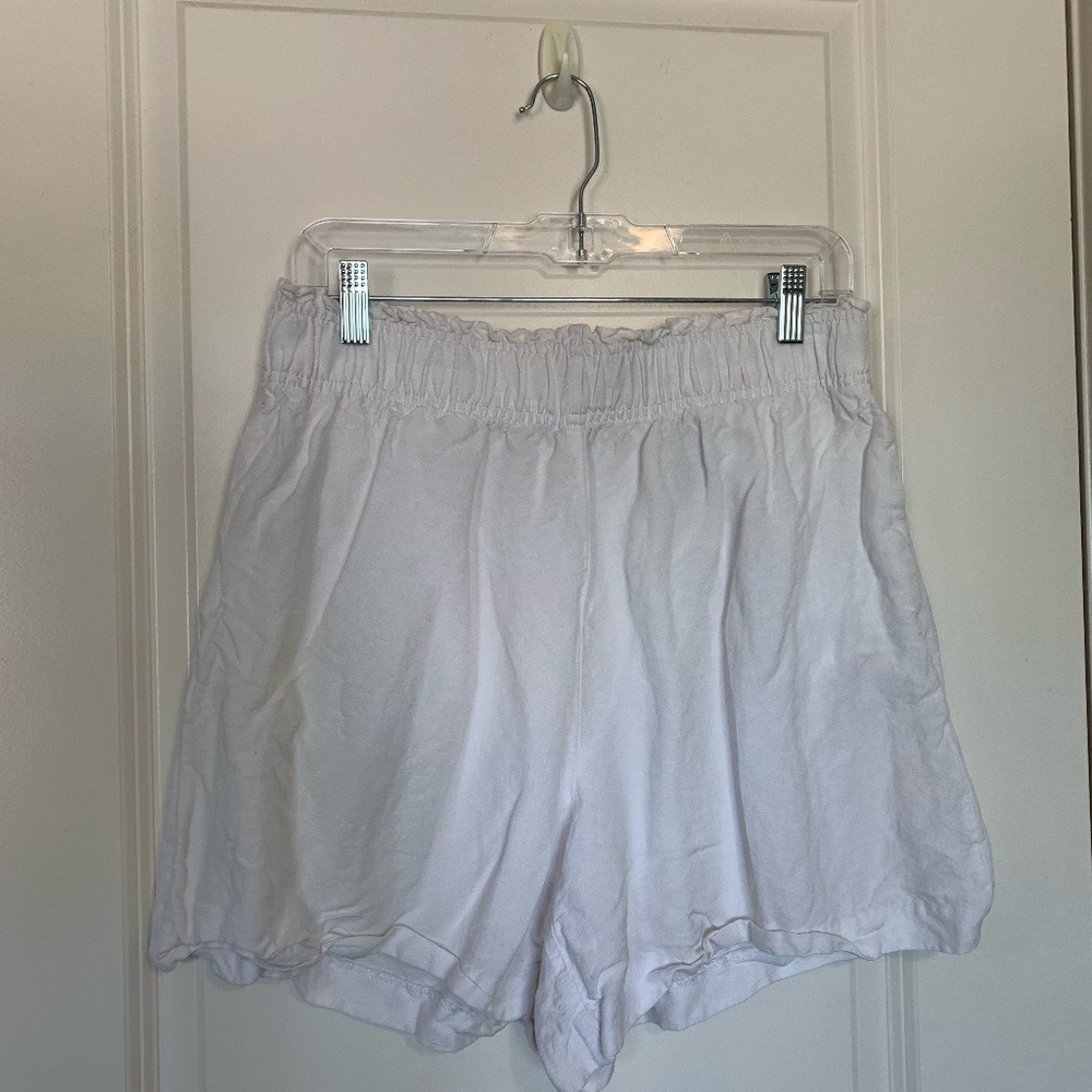 HM White Linen Shorts